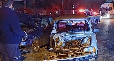 Erdek'te trafik kazası: 3 yaralı