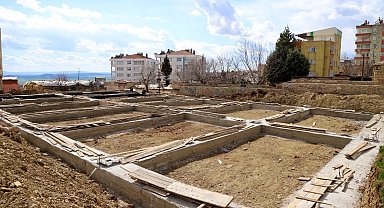 Ergani'de 720 metrekarelik kalıcı semt pazarının yapımına başlandı