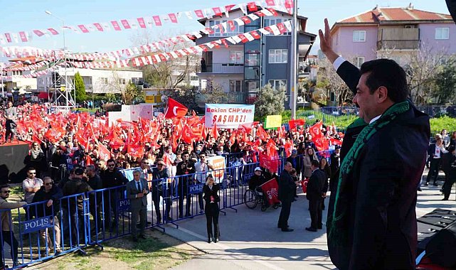 Ertemur: "29 Ekim Bulvarı'nda gönüller birleşti"
