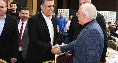 Esenyurt Belediye Başkanı Bozkurt bölge sanayicileri ve iş insanları ile iftar sofrasında buluştu