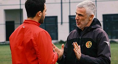 Eskişehirspor, Önder Karaveli yönetiminde ilk antrenmanını yaptı