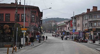 Esnaftan "O kararı yeniden değerlendirin" çağrısı