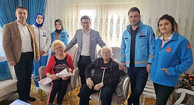 Evde bakım hizmeti alan yaşlılar, Yaşlılar Haftası'nda unutulmadı