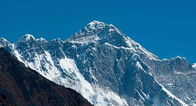 Everest dağcılarına GPS zorunluluğu