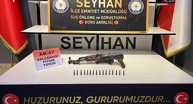 Evinde kalaşnikof ele geçirildi, "Bana ait değil, oğlumun" dedi