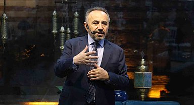 Eyüpsultan'da Ramazan Sohbetlerinin konuğu tarihçi Prof. Dr. Tufan Gündüz oldu