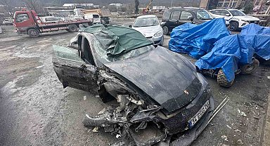 Eyüpsultan'daki feci kazaya karışan Porsche ve ATV'nin son hali kazanın boyutunu gözler önüne serdi