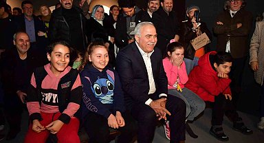 Fatih'te Karagöz sergisi açıldı