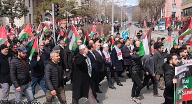 Filistin'e destek amaçlı yürüyüş düzenlendi