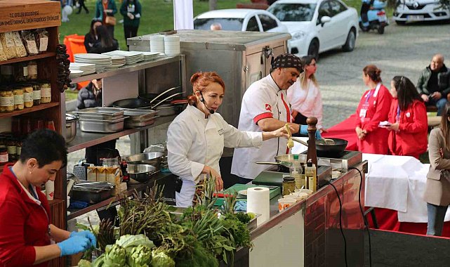 Gastronomi Festivali'nin yıldızı enginar oldu