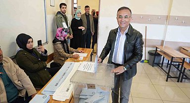 Gaziantep Valisi Çeber, oyunu kullandı