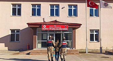 Gaziantep'te 3 kaçak göçmen organizatörü yakalandı