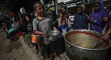 Gazze'de açlık ve susuzluktan hayatını kaybedenlerin sayısı 20'ye yükseldi