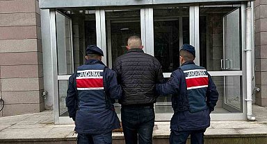 Gece vakti yağma suçundan 4 yıl hapis cezasıyla aranan şahıs yakalandı