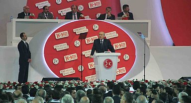 Geçmişten günümüze MHP'nin kurultayları