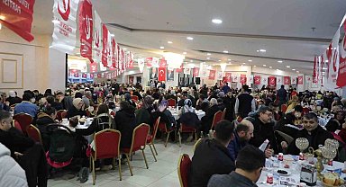 Gemlik'te Yeniden Refah iftarına ilgi