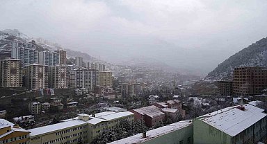 Gümüşhane kara kışı martta yaşıyor