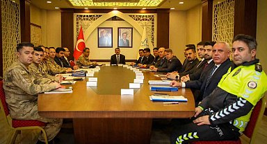 Hakkari'de asayiş toplantısı yapıldı
