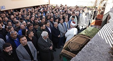 Hamidiye Mahallesi Muhtarı Hüseyin Karataş ebediyete uğurlandı