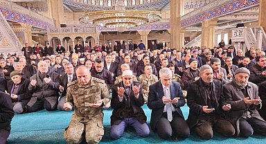 Helikopter kazasında şehit düşen askerler için mevlit programı düzenlendi