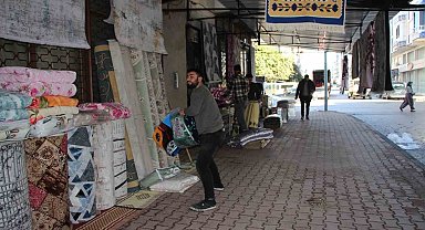 Hortum felaketinin ardından esnaf yaralarını sarmaya başladı