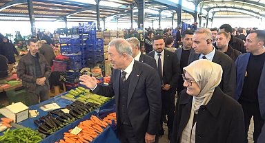 Hulusi Akar, Balıkesir'de pazarın nabzını tuttu