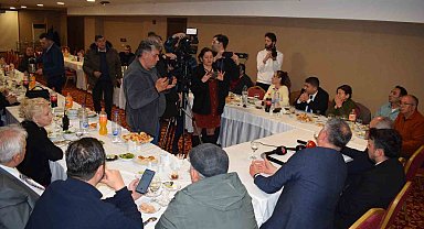 İbrahim Sezer, gazetecilerle iftarda bir araya geldi