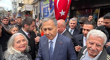 İçişleri Bakanı Ali Yerlikaya Erdek'te AK Parti Seçim Ofisi açılışına katıldı