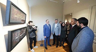 İçişleri Bakanı Ali Yerlikaya, Eyüpsultan'da hat sergisi açılışına katıldı