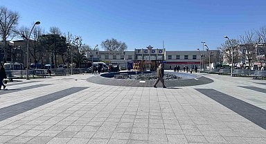 İki grup arasında çıkan tartışma meydan savaşına dönüştü