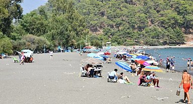 İnlice Plajı'nın İşletmesi Meslek Lisesi'ne devredildi