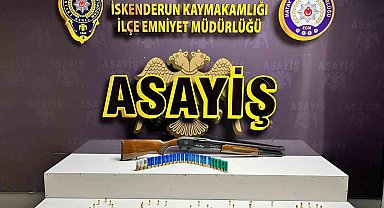 İskenderun'da polis ekipleri tarafından asayiş uygulaması yapıldı