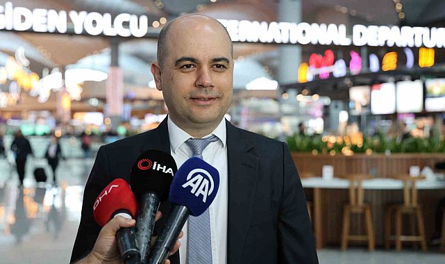 İstanbul Havalimanı'nda "Terapi Köpek Projesi" hayata geçirildi
