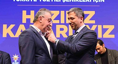 İstanbul'da 400 CHP'li AK Parti'ye katıldı