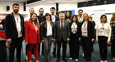 İzmir Ekonomi'de 'kariyer' zirvesi
