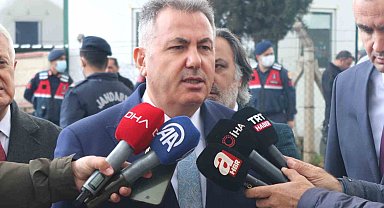 İzmir Valisi Elban: "Yangın büyük ölçüde kontrol altına alındı"