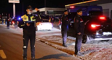 Jandarma ekipleri 4 bin 146 şahsı sorguladı