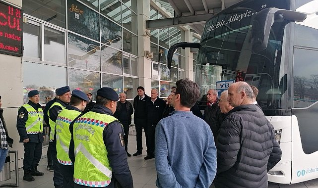 Jandarma trafikte affetmedi: 773 aracı trafikten men etti