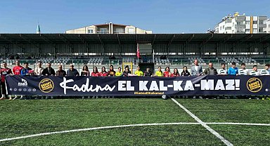 Jandarmadan maç öncesi "Kadına El Kalkamaz" pankartı