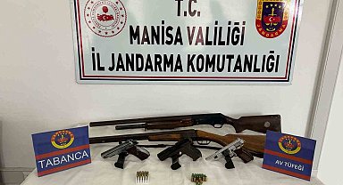 Jandarmadan ruhsatsız silah operasyonu