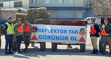 Jandarmadan traktör sürücülerine güvenli tarım eğitimi