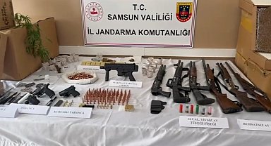 Jandarmanın operasyonunda tavan arasına gizlenmiş silahlar ele geçirildi