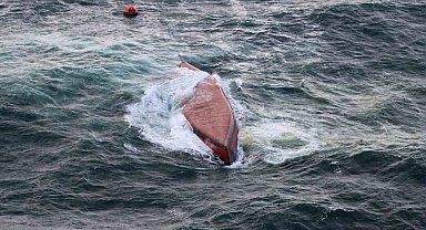 Japonya açıklarındaki tanker kazasında 8 kişi öldü