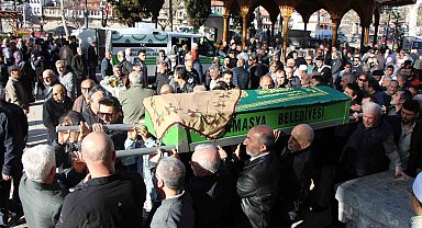 Kadın dağ rehberi Amasya'da son yolculuğuna uğurlandı