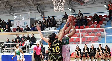 Kadınlar Basketbol Süper Ligi: İzmit Belediyespor: 113 - Çankaya Üniversitesi: 104
