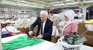 Kadınlar, Bozbey'le gülümsedi