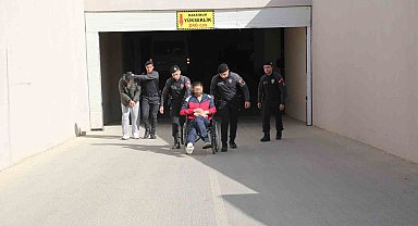 Kafe içindeki silahlı çatışma tarafları adliyeye sevk edildi
