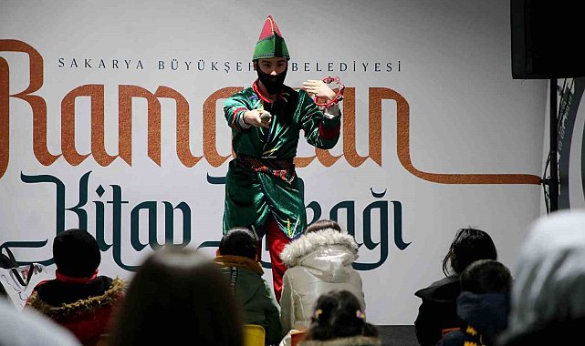 Karagöz ve Hacivat Ramazan akşamlarının tadı oldu