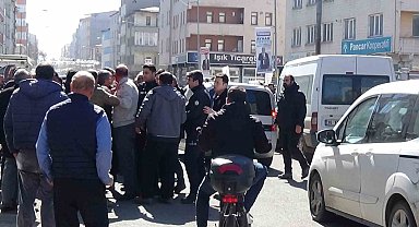 Kars'ta sopalı kavga: 2 yaralı