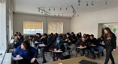 Kars'ta sürü yöneticiliği kursu sona erdi